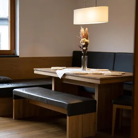 Semesterbostad Schiestl Wiesing